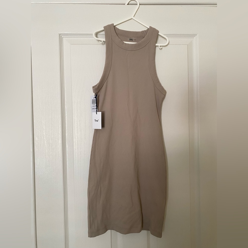 NWT Aritzia TNA Quartz Dress